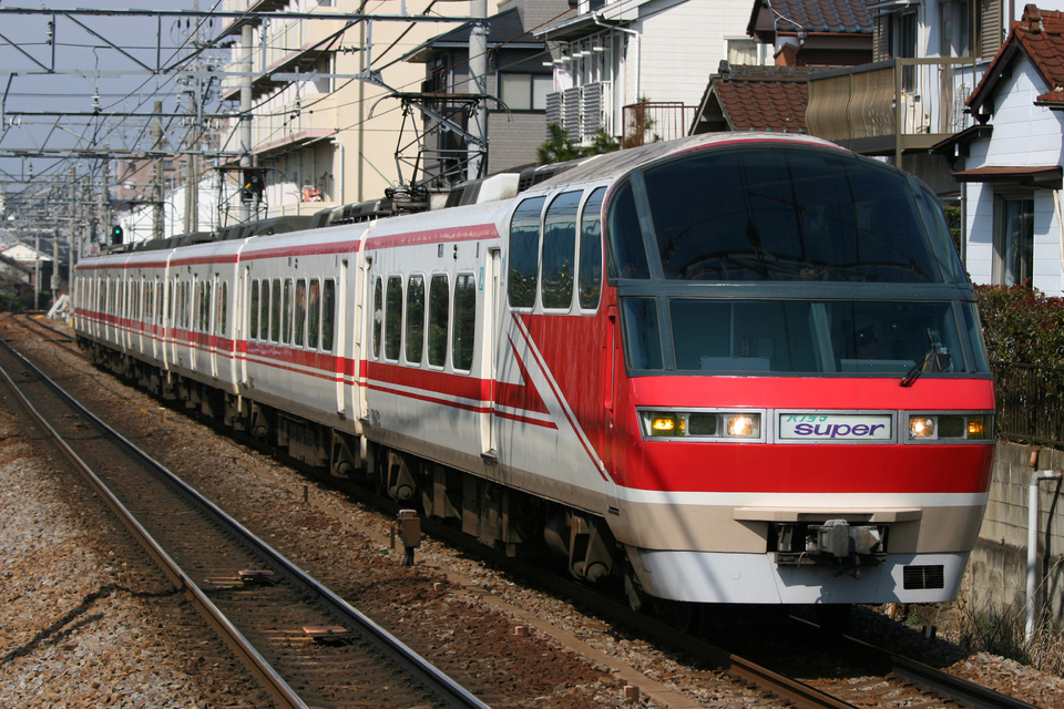 名鉄1200系1013F<br class="br-sp" />(1013編成)の写真