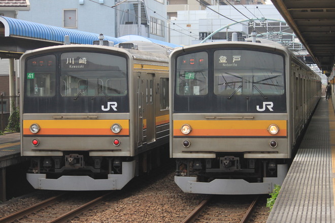 中原電車区205系を鹿島田駅で撮影した写真