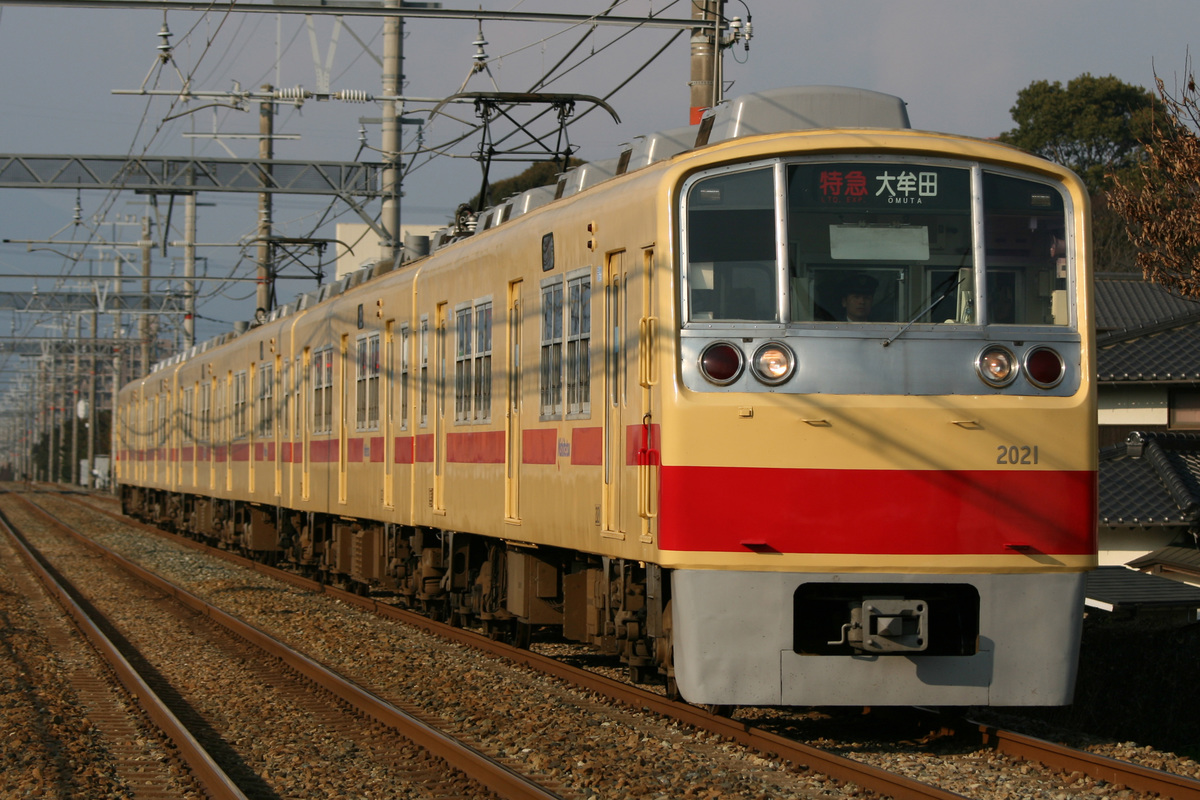 西日本鉄道  2000系 2021F