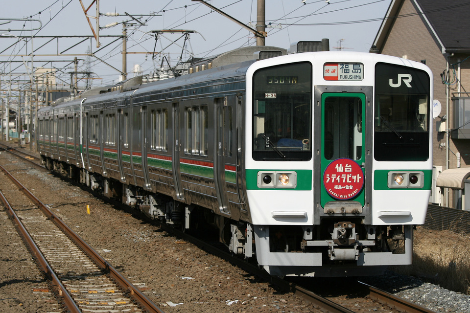 JR東719系センH-35編成<br class="br-sp" />(センH35)(H-35編成)(センH35編成)(H35編成)の写真