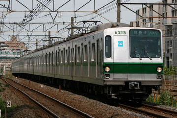 東京メトロ  6000系 6125F