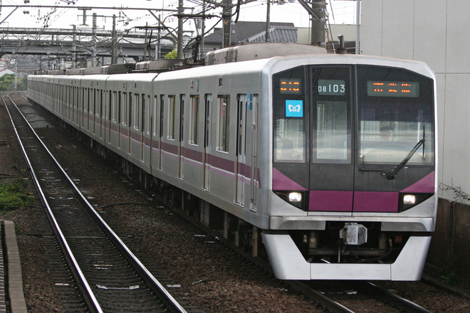 08系08-103Fを田奈駅で撮影した写真