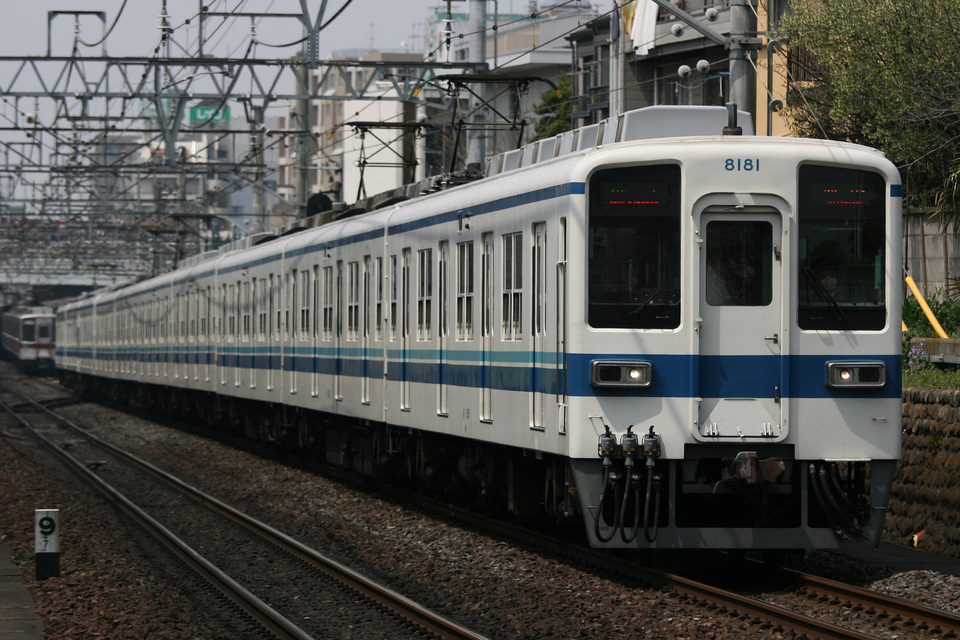 東武8000系8181F<br class="br-sp" />(8181編成)の写真