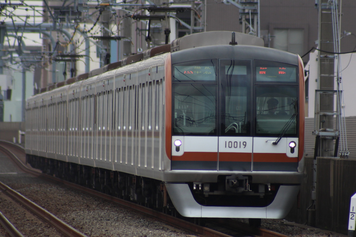 東京メトロ  10000系 10119F