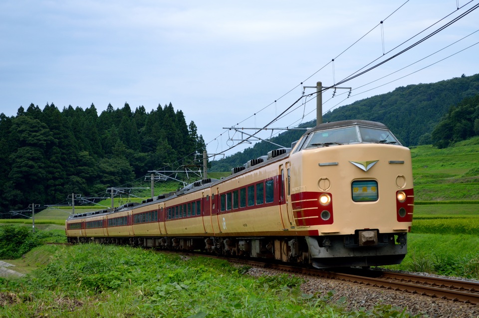 JR東701系N101編成の写真