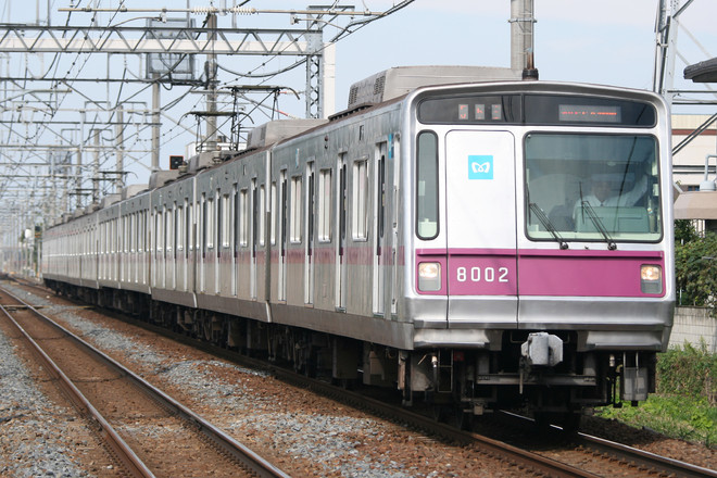 8000系8102Fを姫宮駅で撮影した写真
