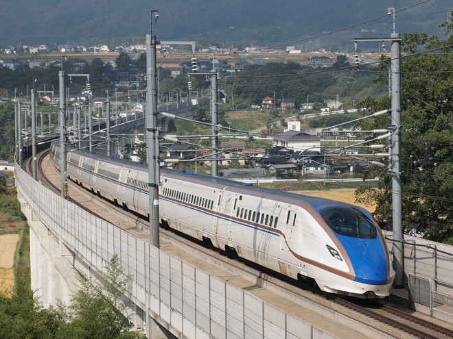 長野新幹線車両センターE7系F5編成を上田～佐久平間で撮影した写真