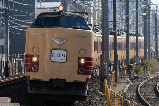 新潟車両センター485系Ｋ1編成を尾久駅で撮影した写真