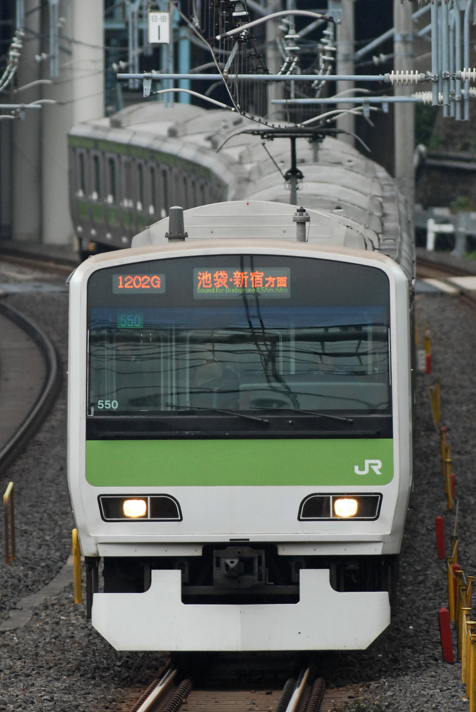 JR東E231系トウ550編成<br class="br-sp" />(トウ550)の写真