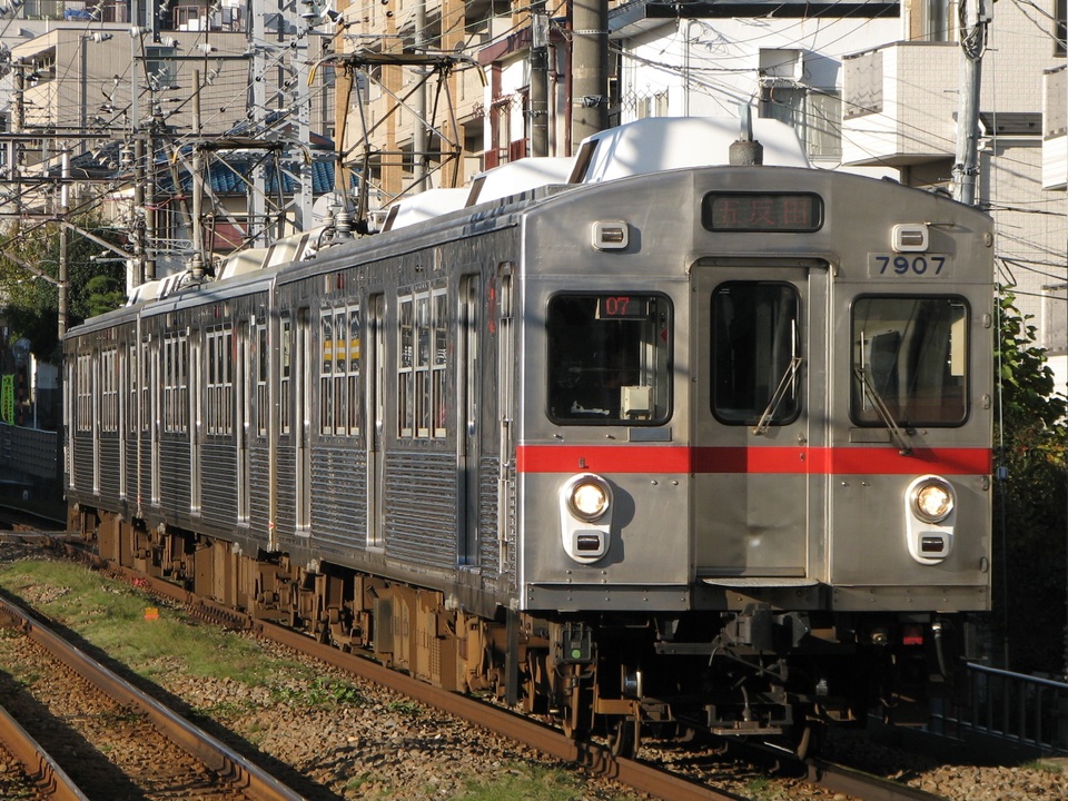 東急7700系7907F<br class="br-sp" />(7907編成)の写真