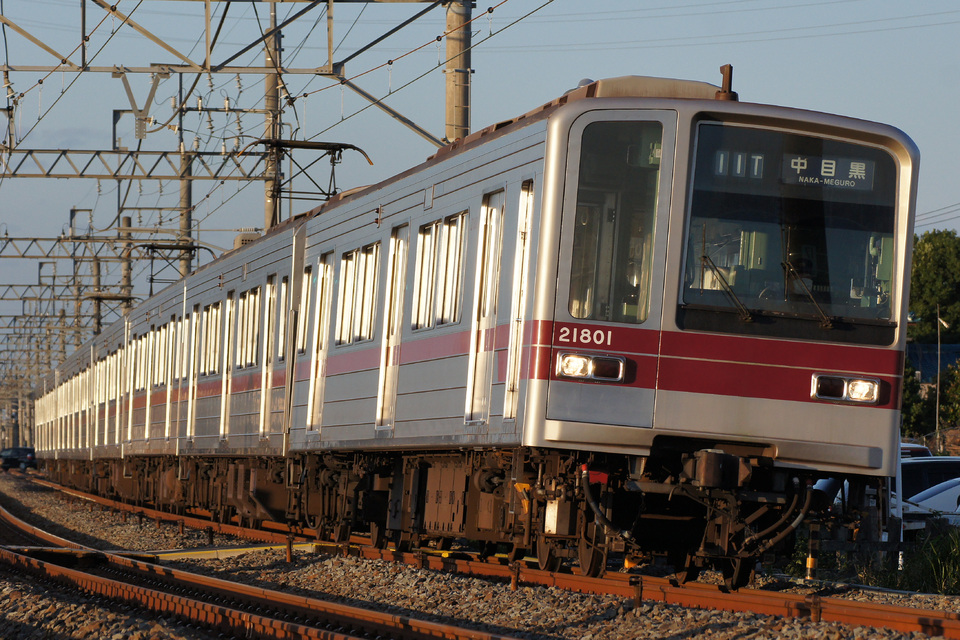 東武20000系21801F<br class="br-sp" />(21801編成)の写真