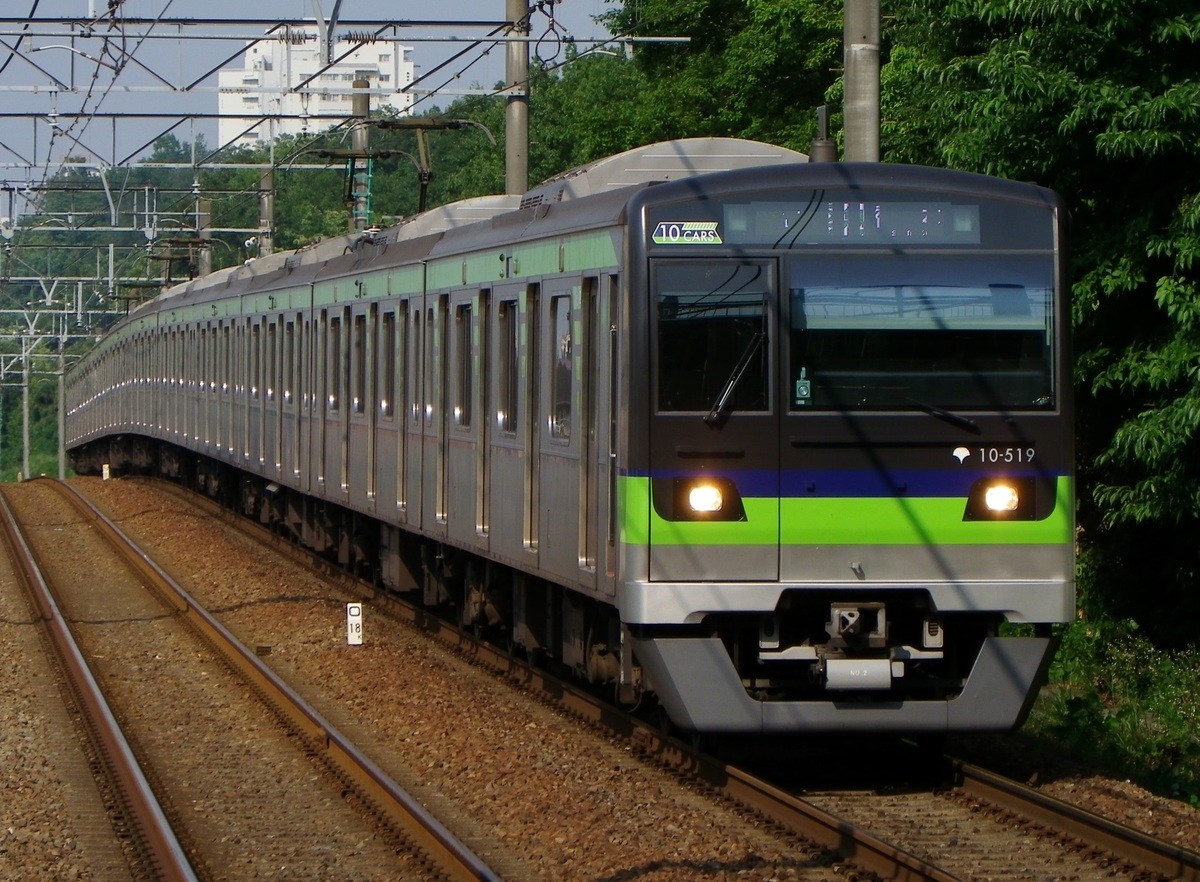 東京都交通局  10-300形 