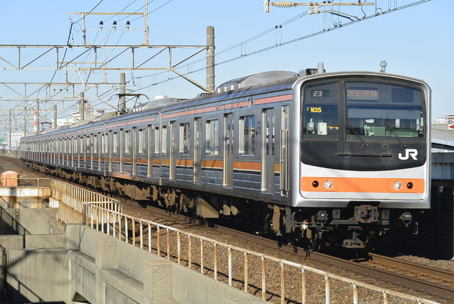 京葉車両センター205系ケヨM35編成を舞浜駅で撮影した写真