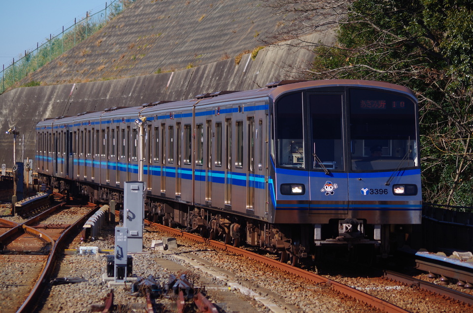 横市交3000R形3391F<br class="br-sp" />(3391編成)の写真