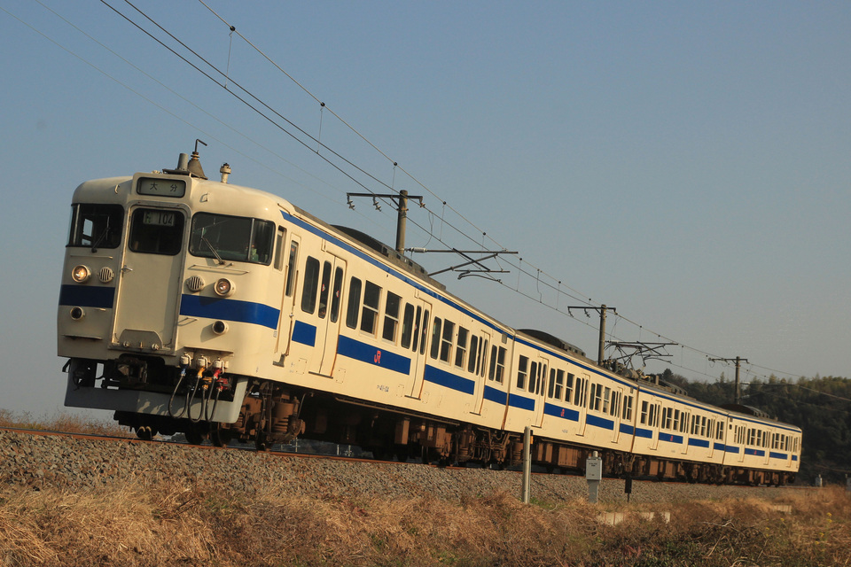 JR九415系Fo104編成<br class="br-sp" />(FO104編成)の写真