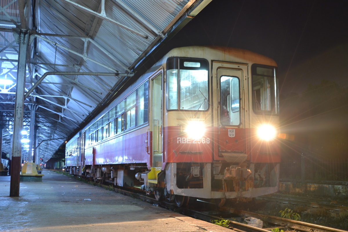 ミャンマー国鉄 DRC RBE2500形 