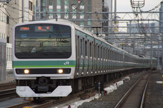 松戸車両センターE231系マト139編成を御徒町駅で撮影した写真