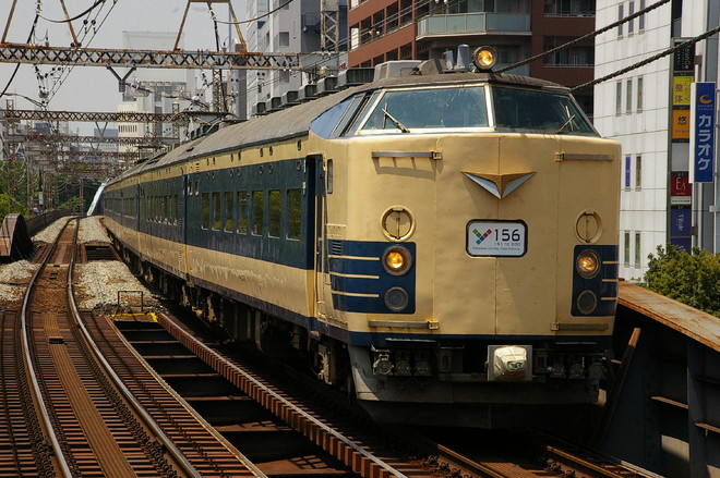 583系N1+N2編成を関内駅で撮影した写真