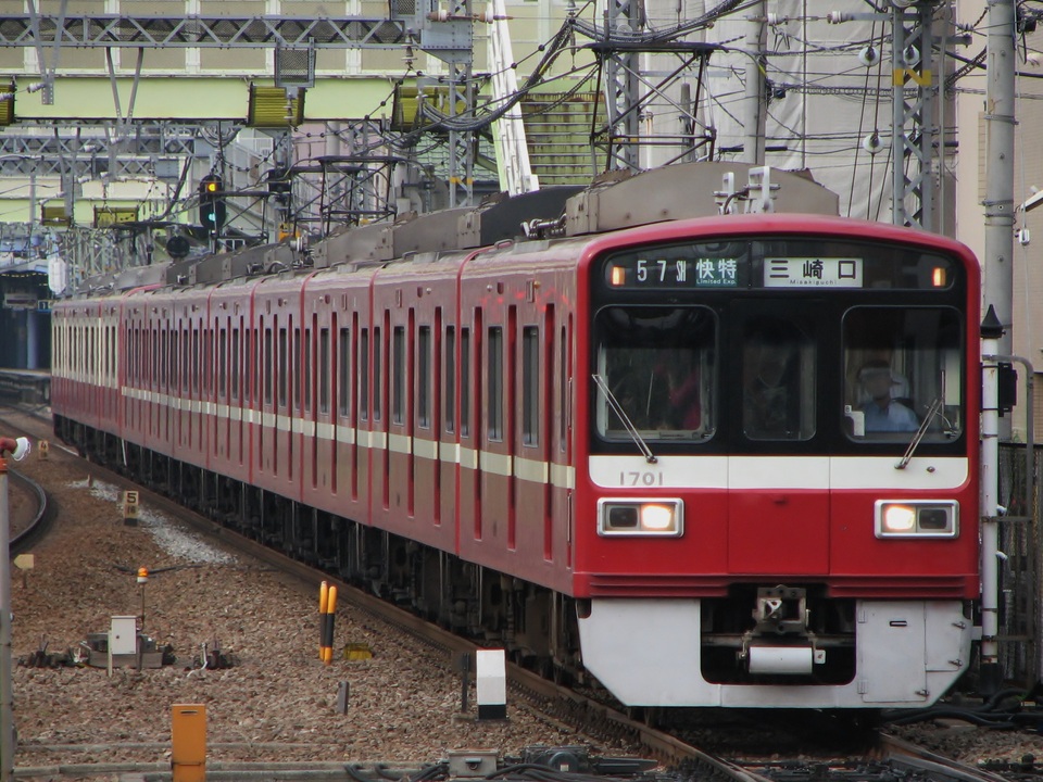 京急1500形1701編成<br class="br-sp" />(1701F)(1701-)の写真