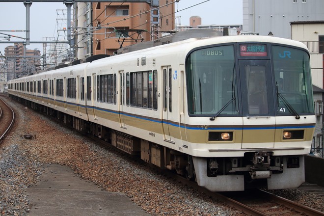 吹田総合車両所奈良支所221系NB801編成を福島駅で撮影した写真