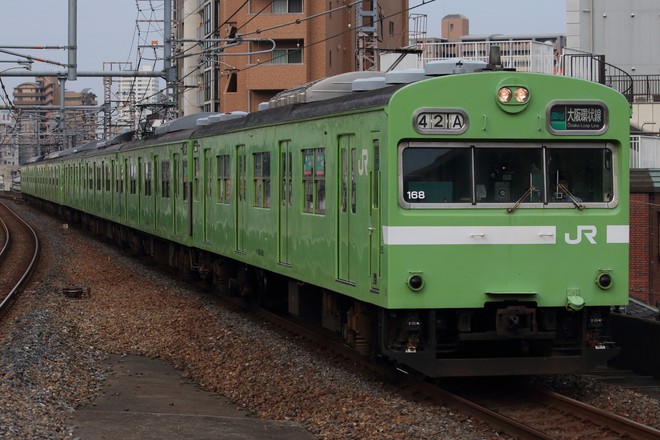 吹田総合車両所奈良支所103系NS401編成を福島駅で撮影した写真