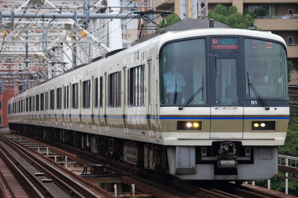 JR西221系NB806編成の写真