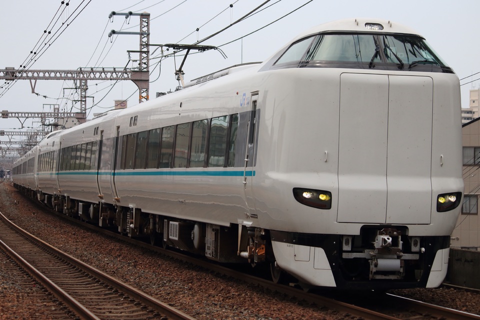 JR西287系HC633編成<br class="br-sp" />(ヒネHC633編成)の写真
