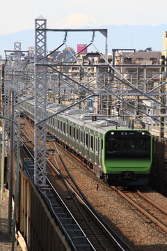JR東日本 東京総合車両センター E235系 トウ01編成