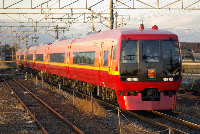 253系OM-N02を蒲須坂駅で撮影した写真