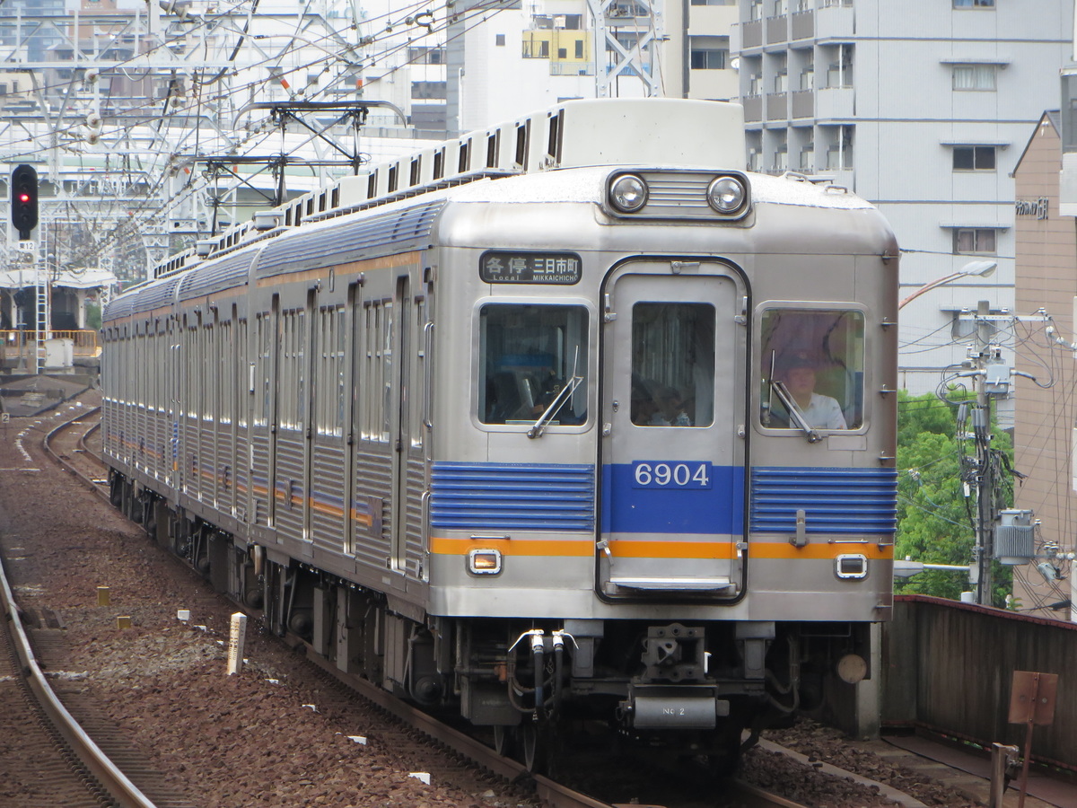 南海電気鉄道 小原田検車区 6000系 6015編成