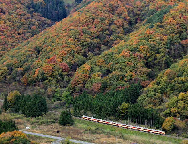 485系仙台車を中山宿～磐梯熱海間で撮影した写真