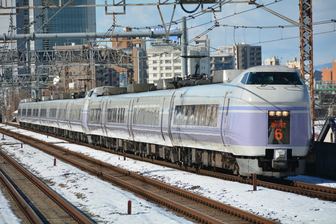 松本車両センターE351系S25+S5編成を阿佐ヶ谷駅で撮影した写真