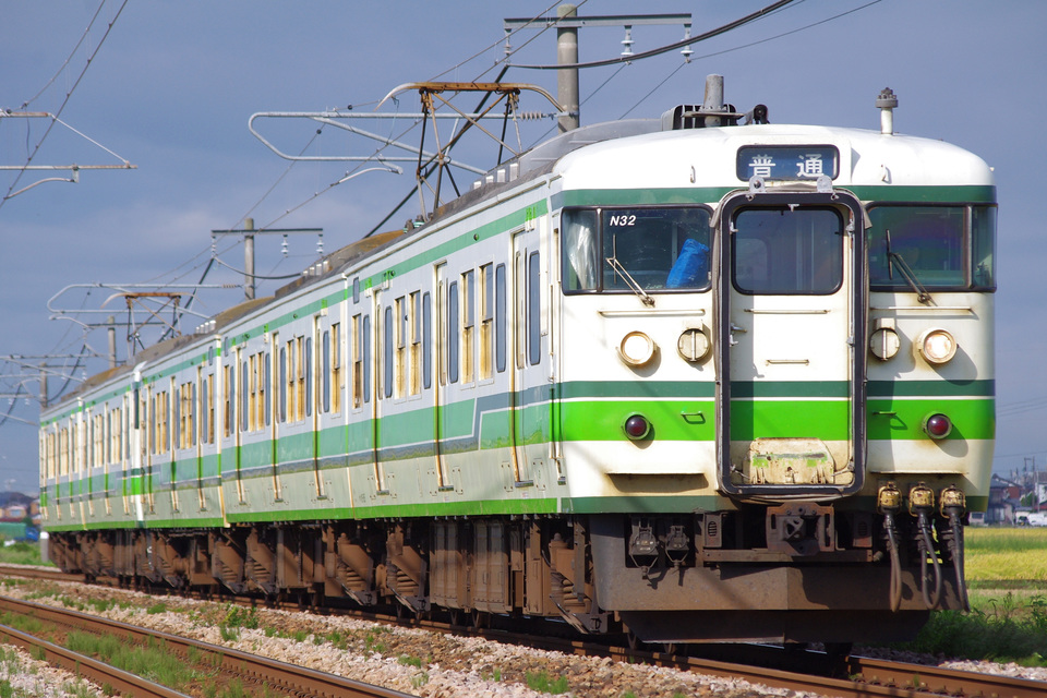 JR東115系ニイN32編成<br class="br-sp" />(ニイN32)の写真
