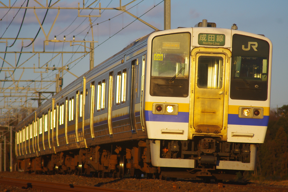 JR東211系マリ508編成<br class="br-sp" />(マリ508)の写真