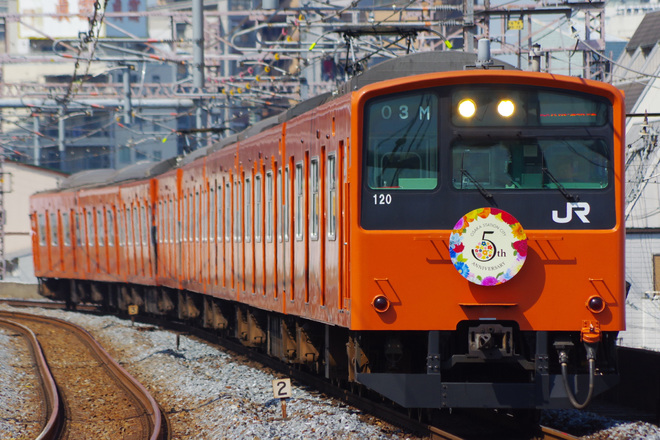 森ノ宮電車区201系モリLB10編成を福島駅で撮影した写真