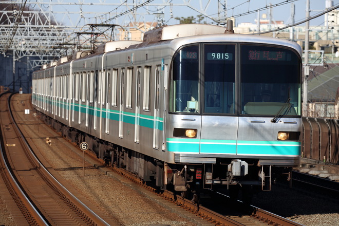 9000系9115Fを多摩川駅で撮影した写真
