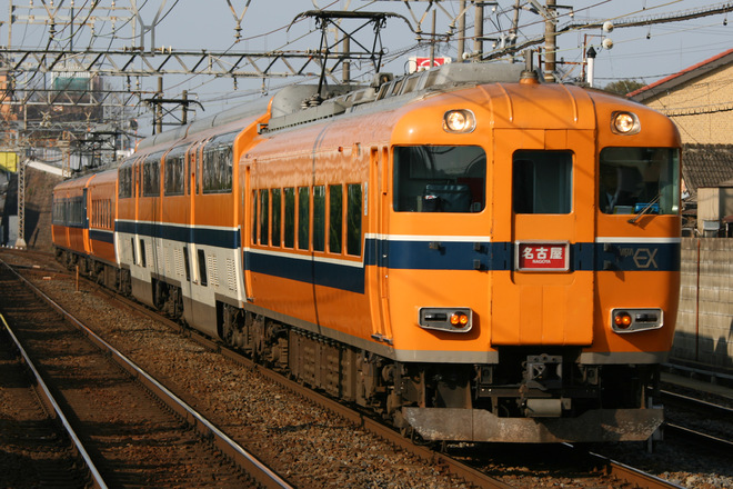 30000系を米野駅で撮影した写真
