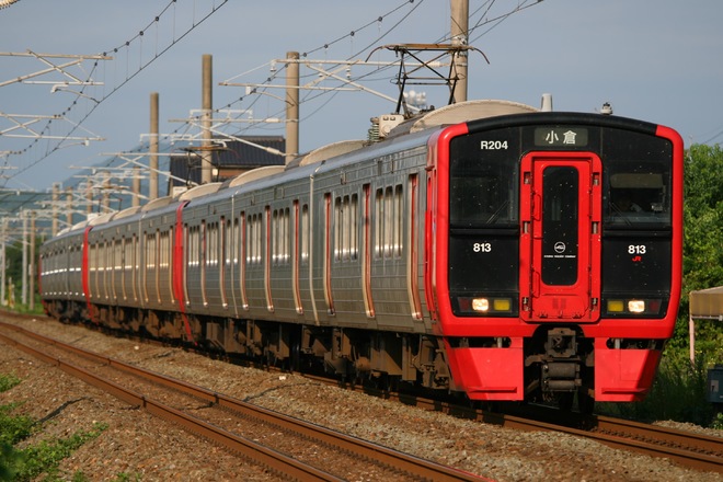 南福岡電車区813系R204編成を遠賀川～水巻間で撮影した写真