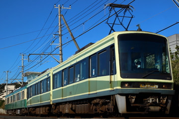 江ノ島電鉄 極楽寺車庫 2000形 2001F