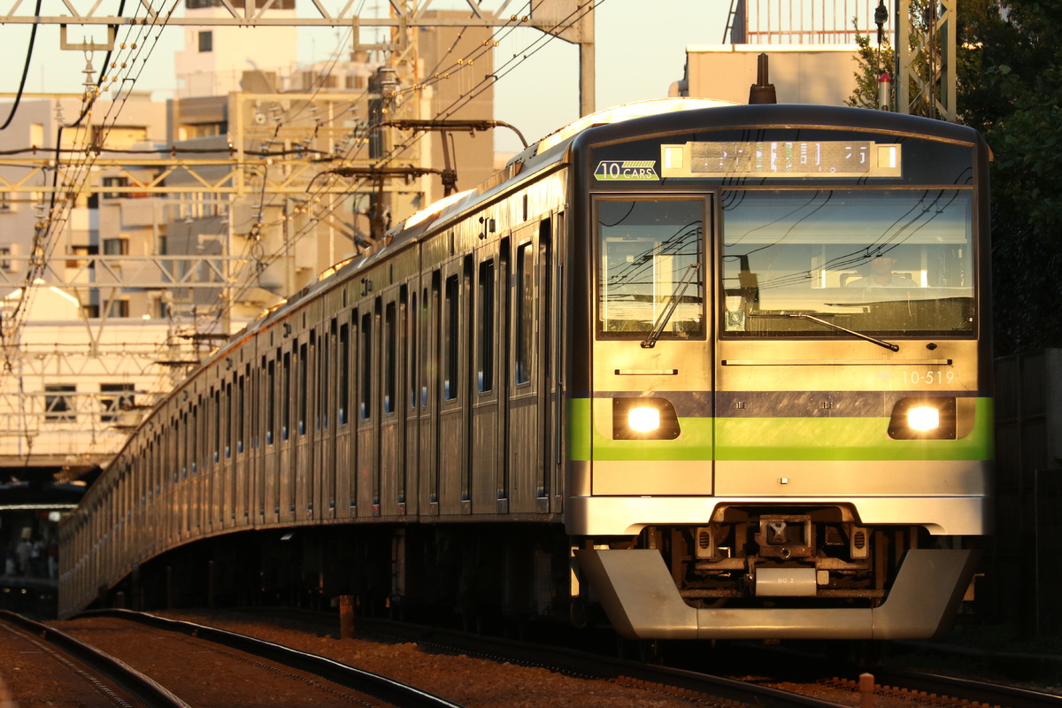 東京都交通局  10-300系 10-519F