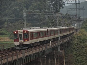 近畿日本鉄道  5200系 