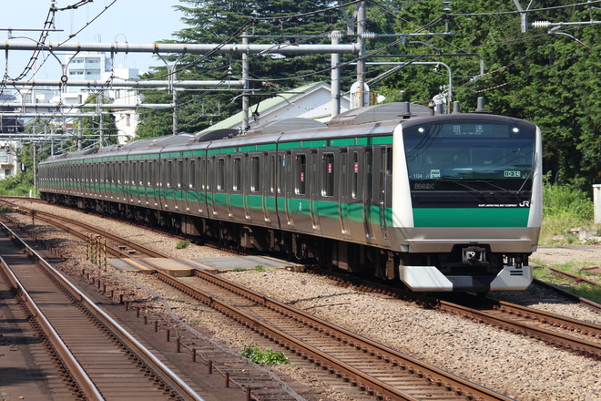 川越車両センターE233系ハエ104を原宿駅で撮影した写真
