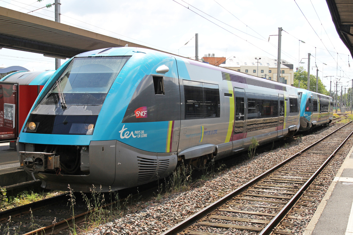 SNCF  X 73500 
