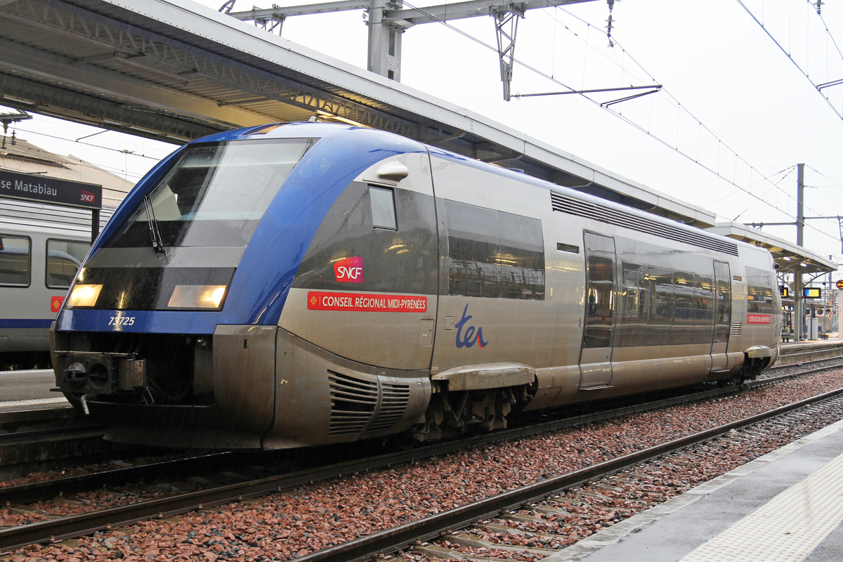 SNCF  X 37500 X 73725