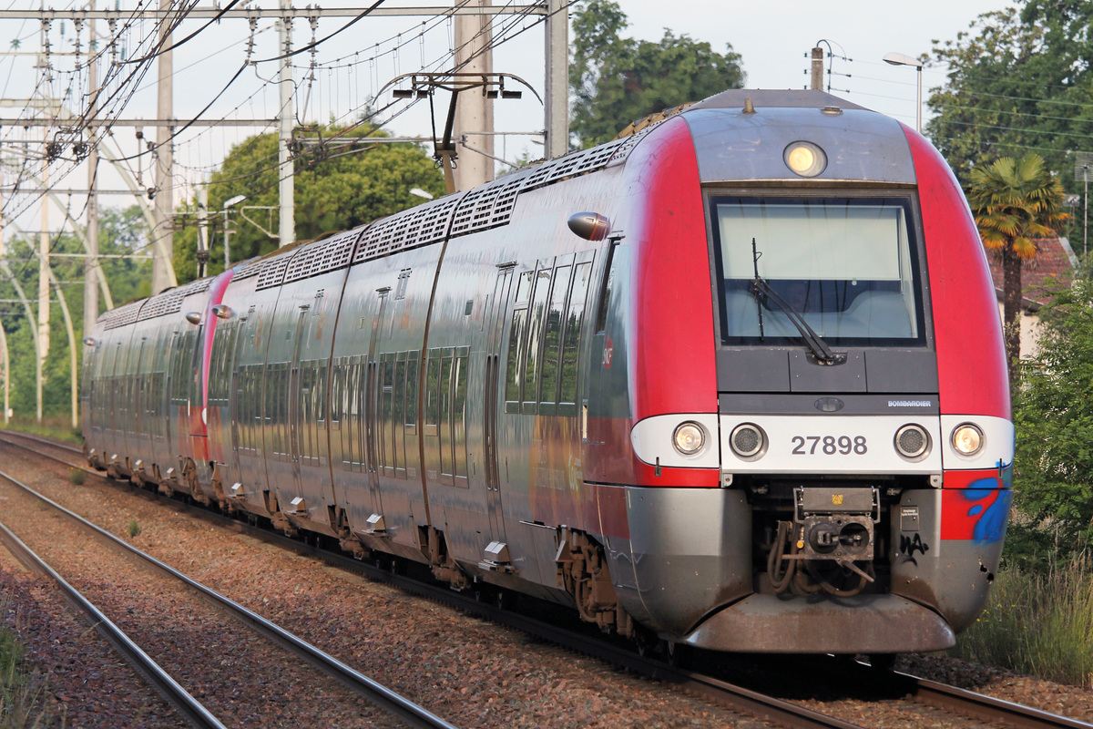 SNCF  Z 27500 27898