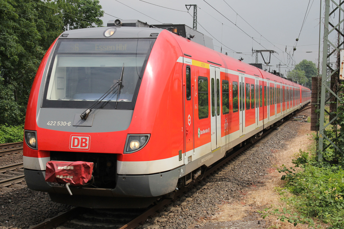 DB Bahn  Series 422 530-6