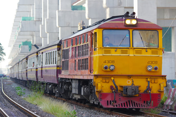 タイ国鉄  ALD 4308