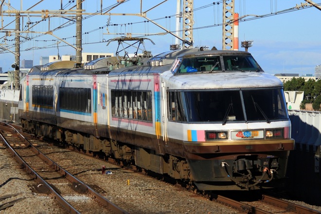 新潟車両センター485系"DO.DO.KA" 編成を葛西臨海公園駅で撮影した写真