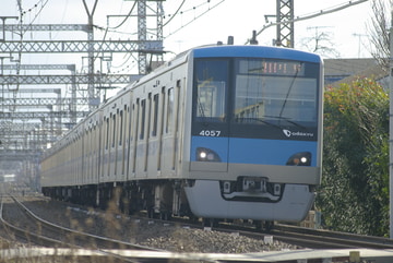 小田急電鉄  4000形 4057F