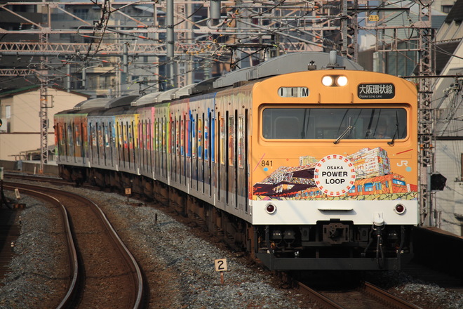吹田総合車両所森ノ宮支所103系LA3編成を福島駅で撮影した写真
